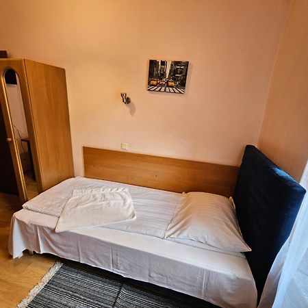 Hotel Haga Ченстохова Экстерьер фото
