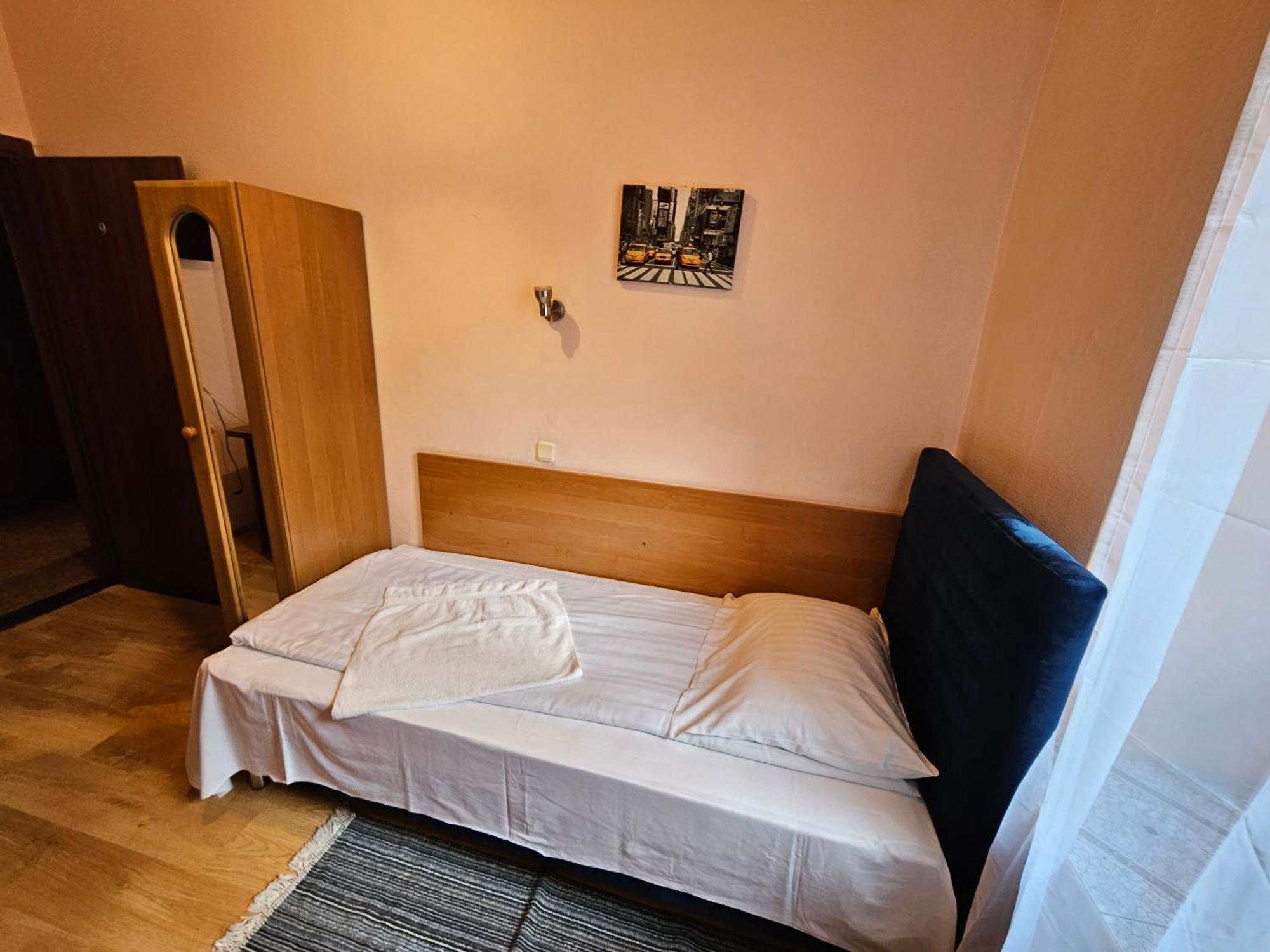 Hotel Haga Ченстохова Экстерьер фото