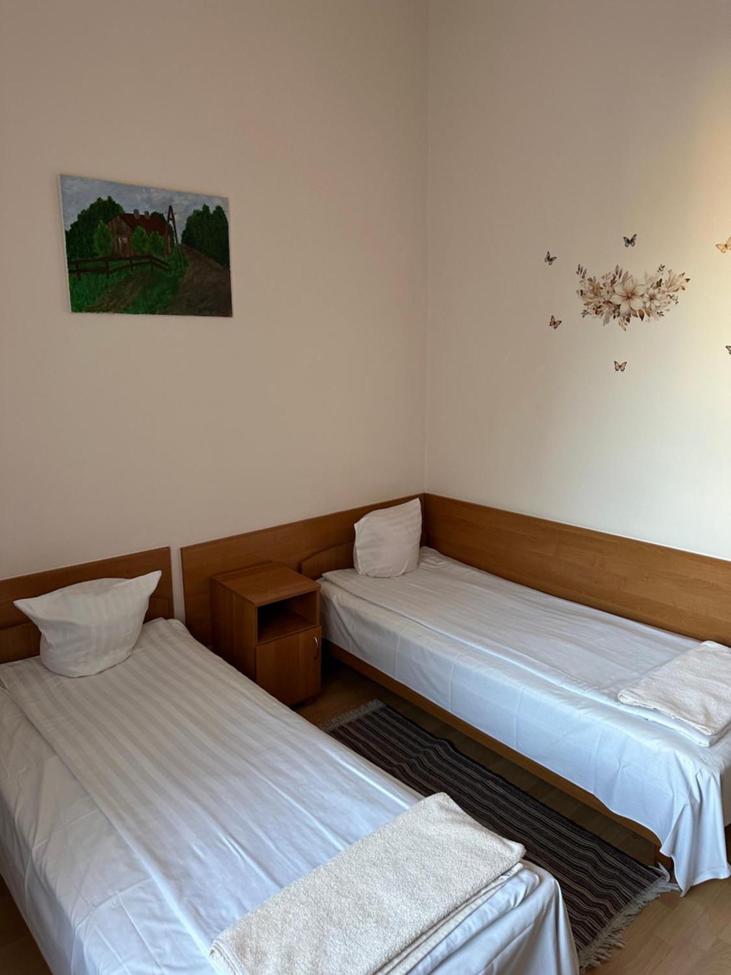 Hotel Haga Ченстохова Экстерьер фото