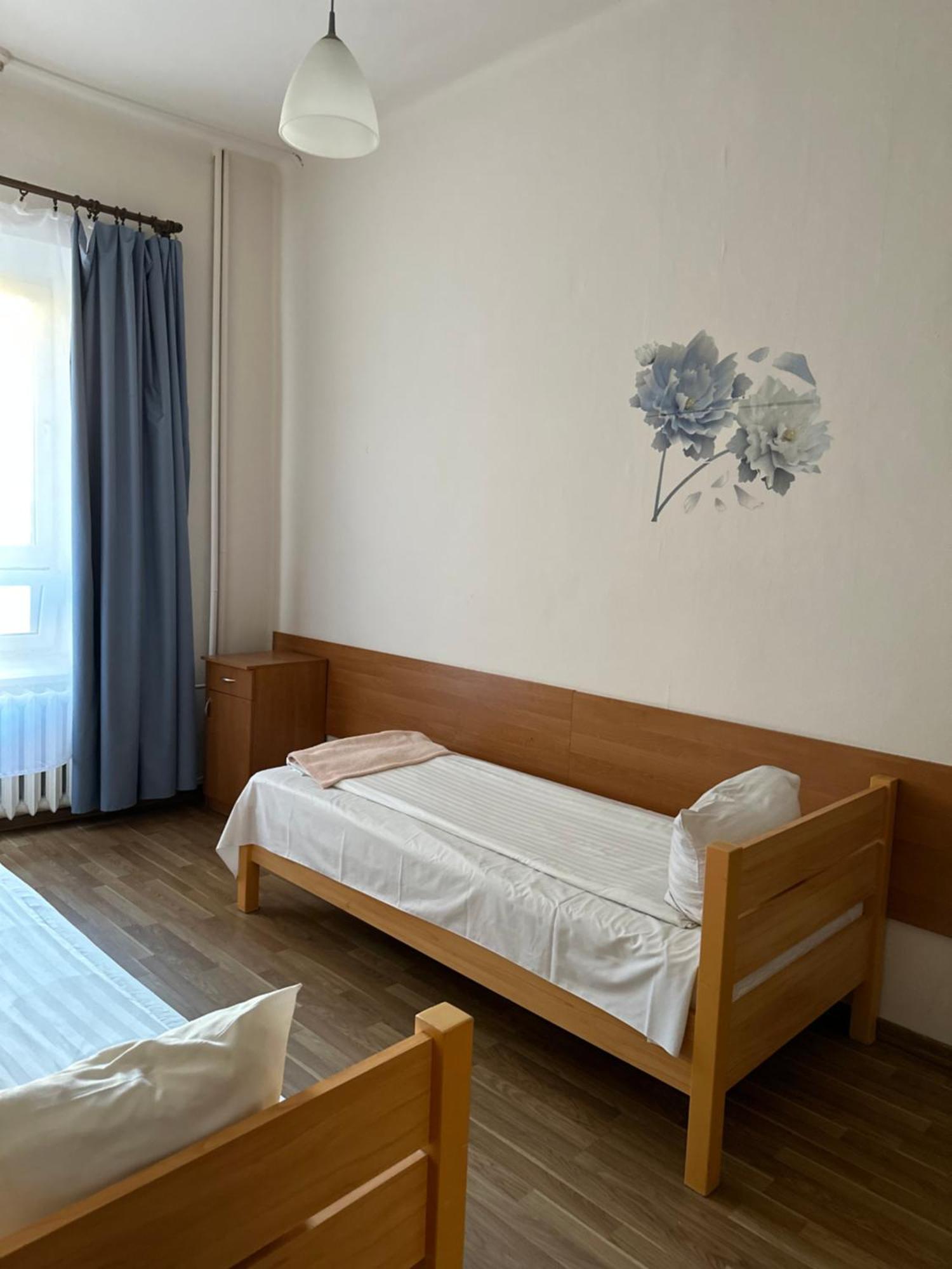 Hotel Haga Ченстохова Экстерьер фото