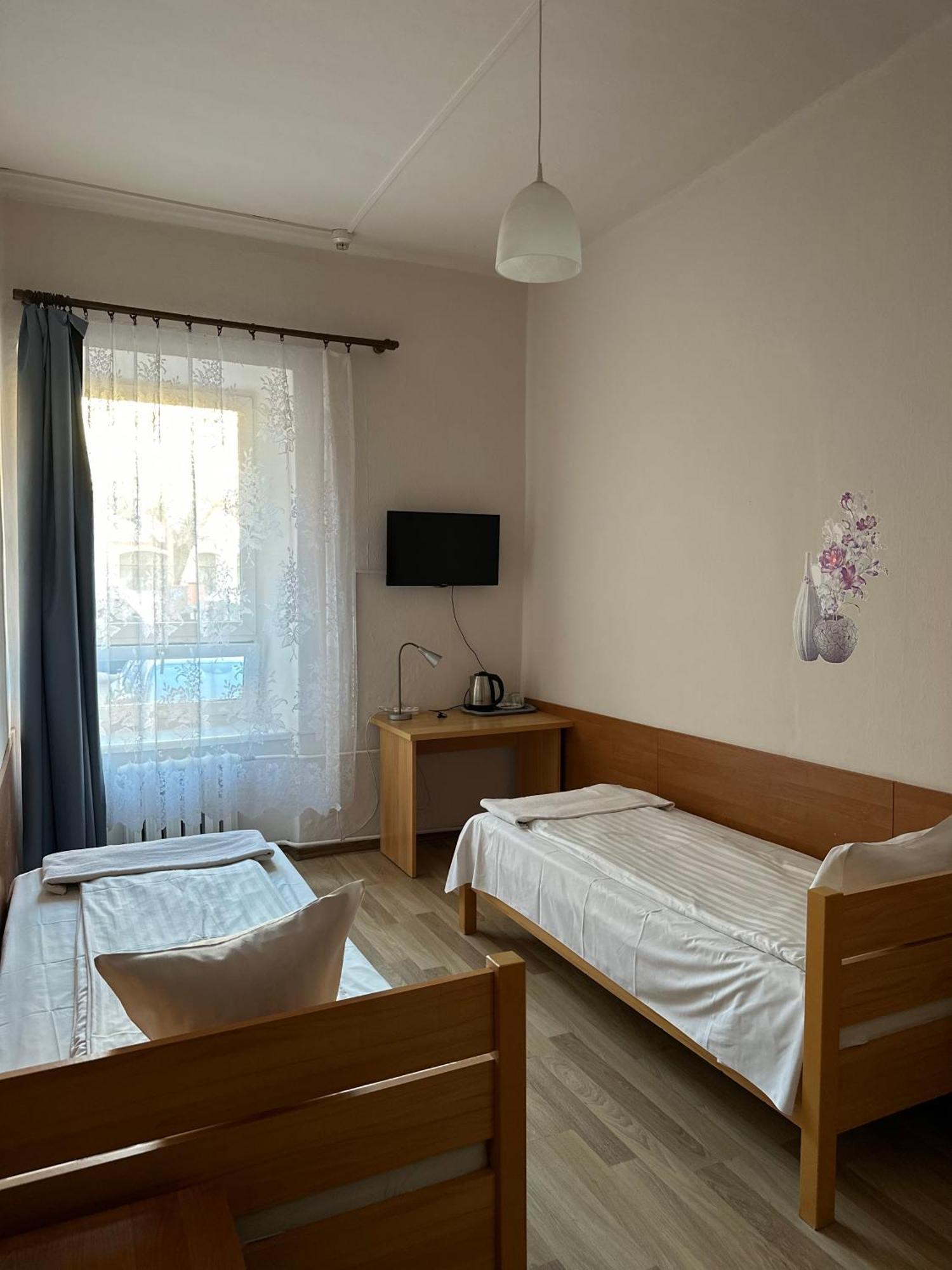 Hotel Haga Ченстохова Экстерьер фото