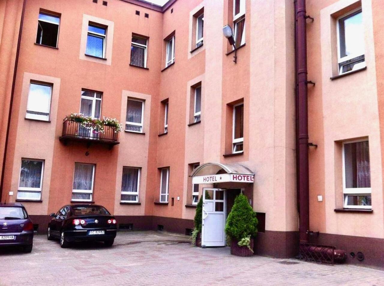 Hotel Haga Ченстохова Экстерьер фото